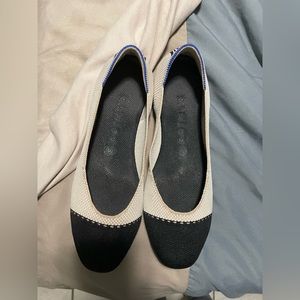 Rothys size 9 women’s round toe flat